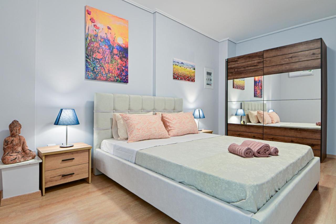 Cozy Apartment Located On The Piraeus Port Area Exterior photo