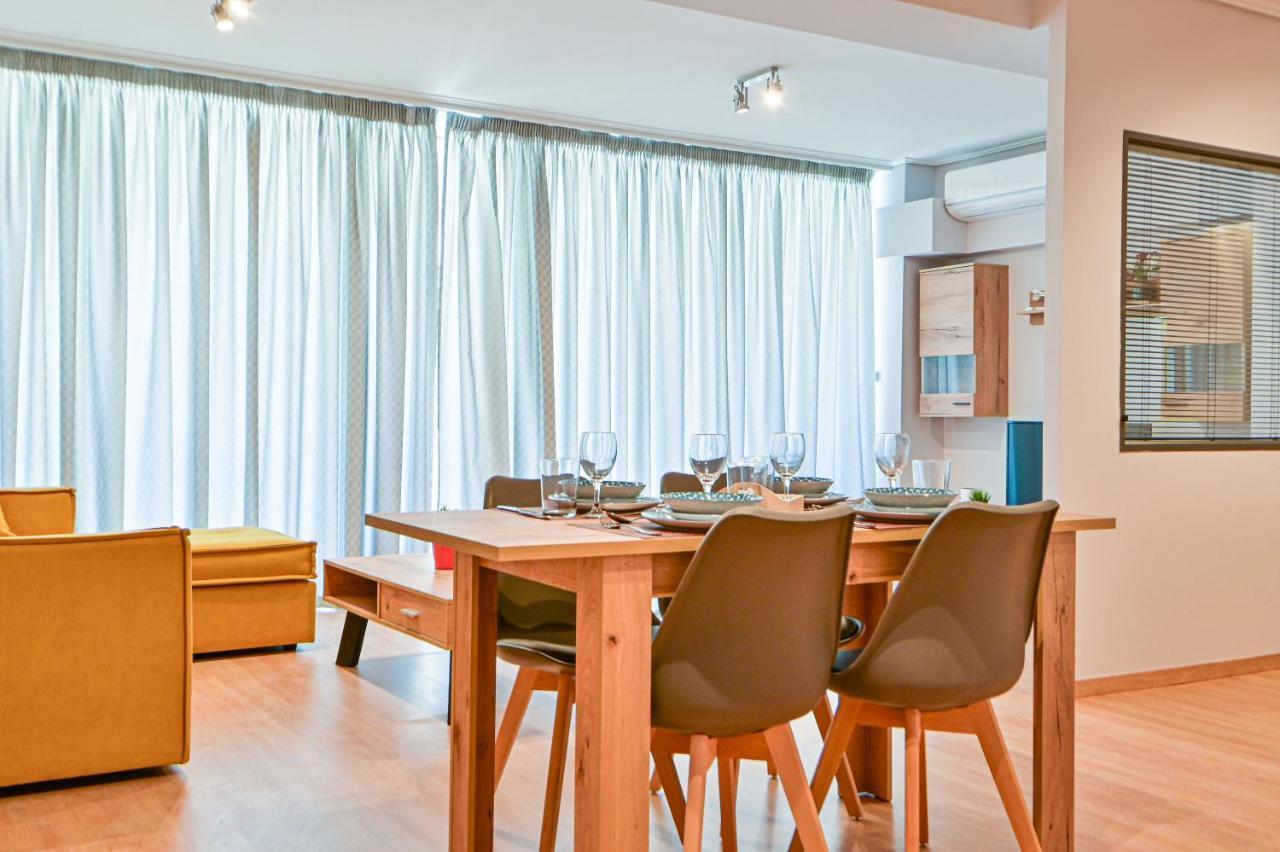 Cozy Apartment Located On The Piraeus Port Area Exterior photo